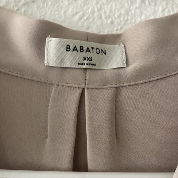 S2 Aritzia Babaton Sleeveless Blouse Tank Top Light Pink Cream Size XXS - Picture 4 of 7